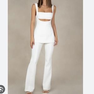 Nwt Misha Constanza playsuit in white sz 38/ small